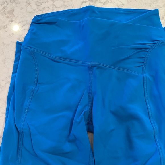 Lululemon legging Tall - Picture 3 of 4